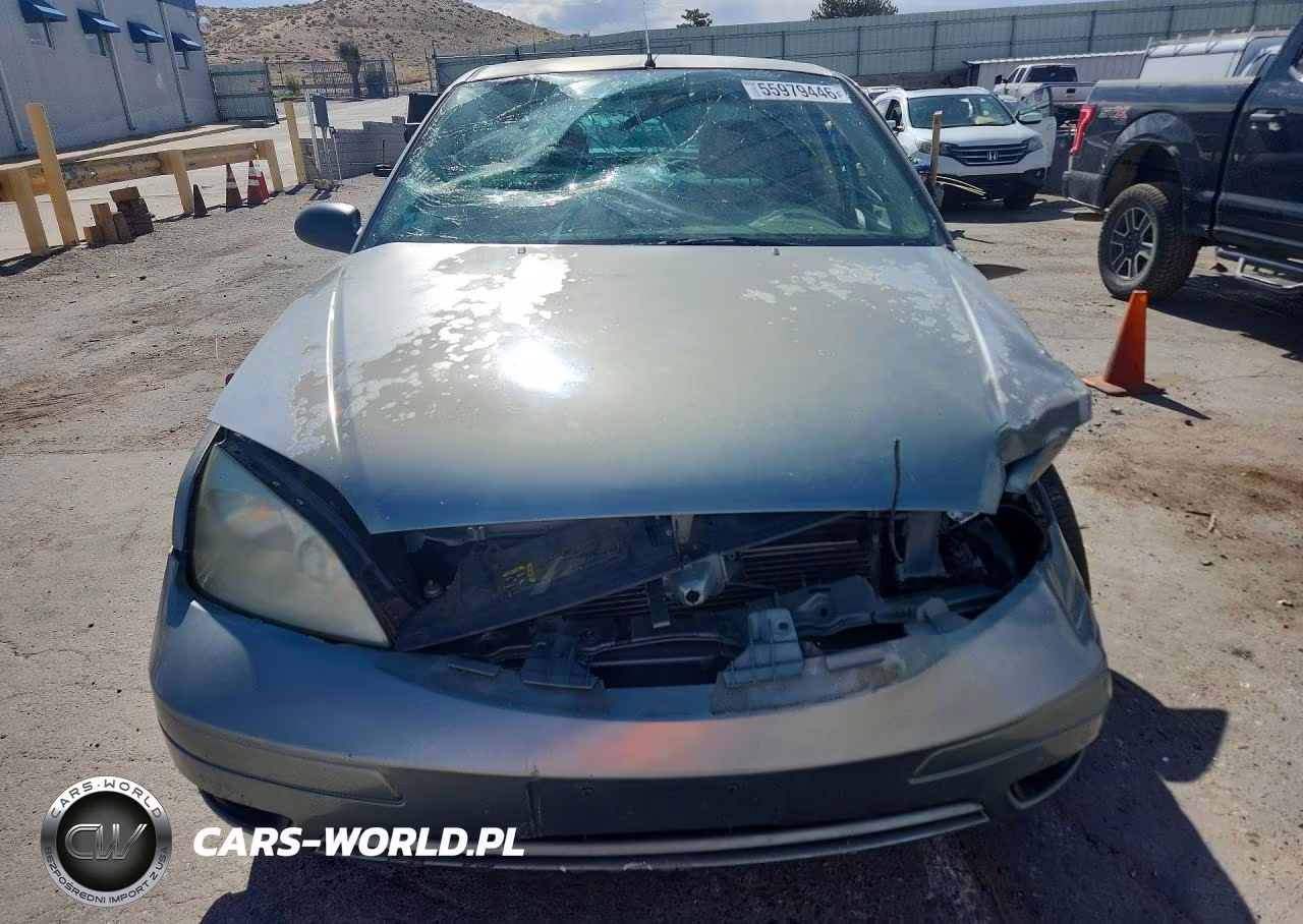 2006 Ford Focus Zx4 VIN:1FAHP34N76W132299 - 5