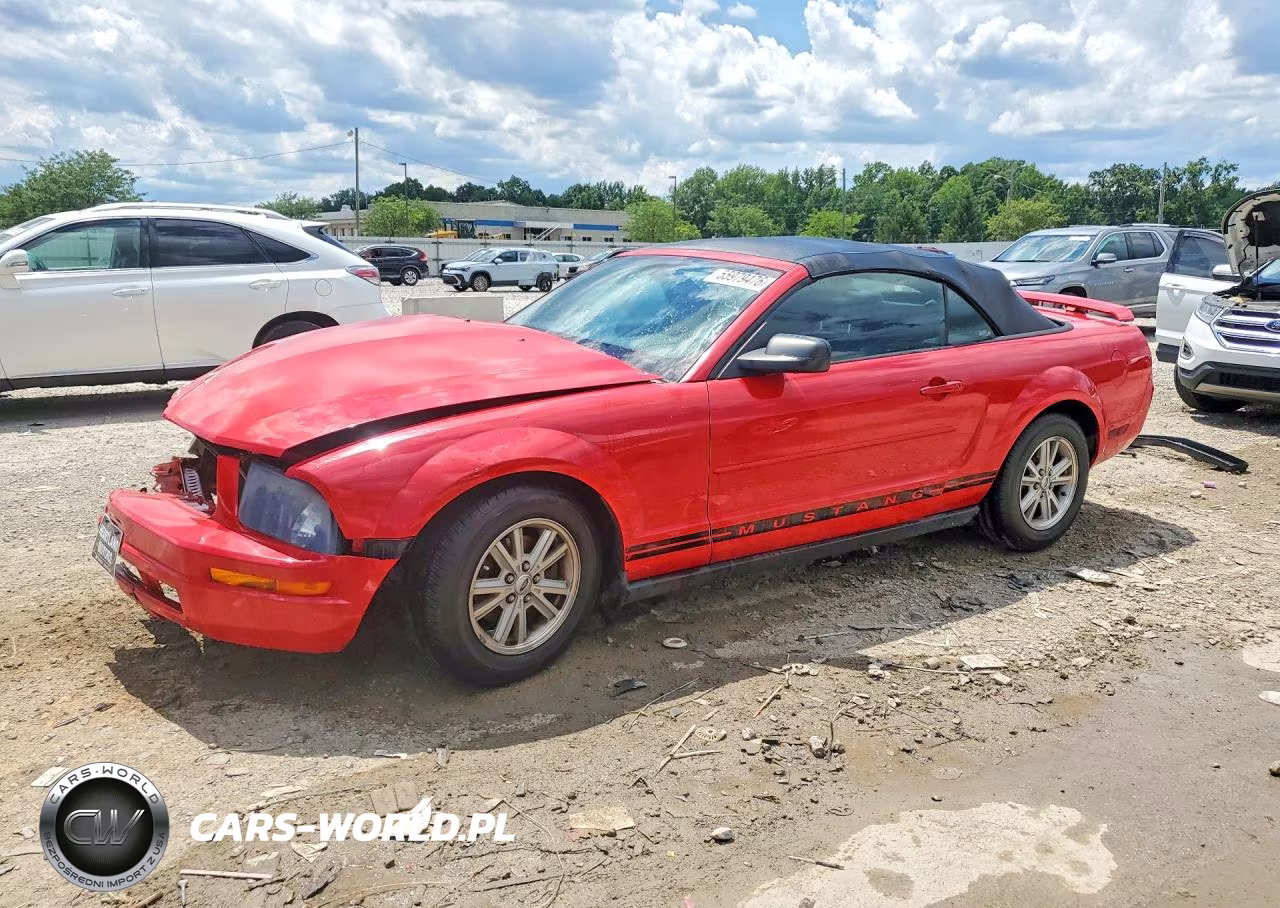 2006 Ford Mustang – zdjęcie 1 z 13