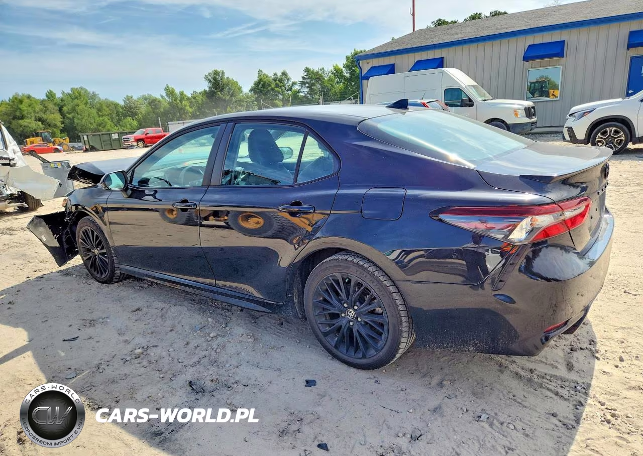 2021 Toyota Camry Se Nightshade VIN:4T1T11AK9MU486611 - 2