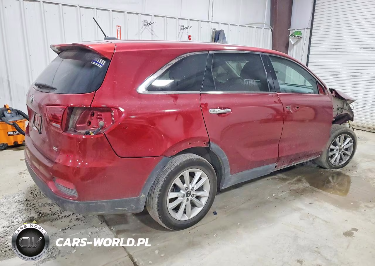 2020 Kia Sorento Lx VIN:5XYPG4A39LG649384 - 3
