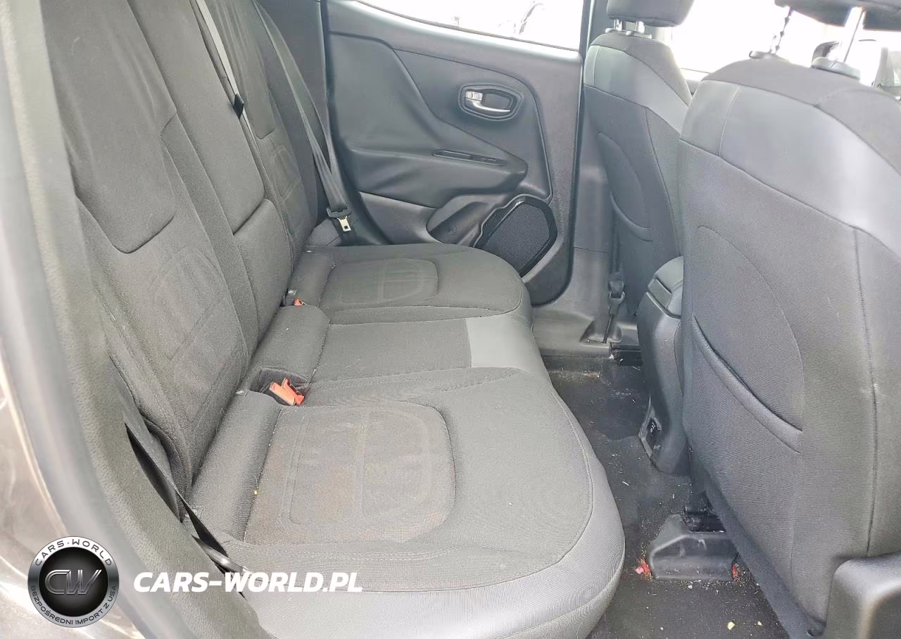 2017 Jeep Renegade Latitude VIN:ZACCJABB8HPG59870 - 11