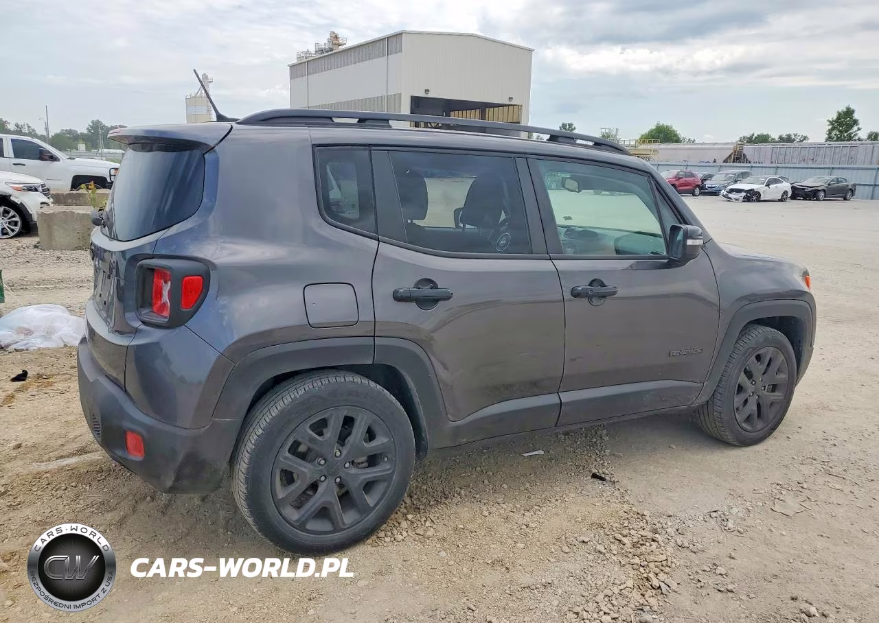 2017 Jeep Renegade Latitude VIN:ZACCJABB8HPG59870 - 3