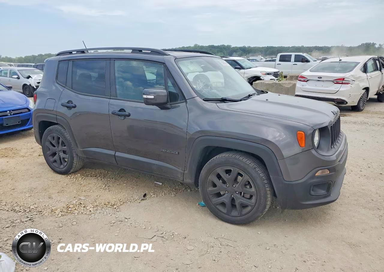 2017 Jeep Renegade Latitude VIN:ZACCJABB8HPG59870 - 4