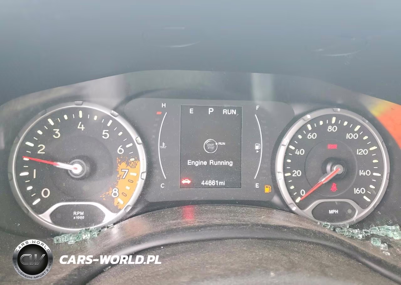 2017 Jeep Renegade Latitude VIN:ZACCJABB8HPG59870 - 9