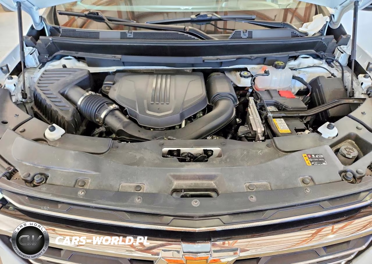2025 Chevrolet Traverse Lt VIN:1GNERGRS6SJ158632 - 12