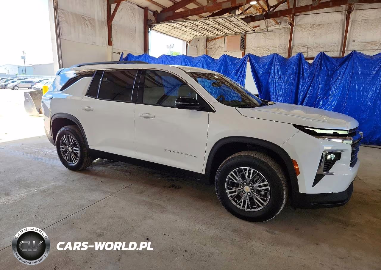 2025 Chevrolet Traverse Lt VIN:1GNERGRS6SJ158632 - 4