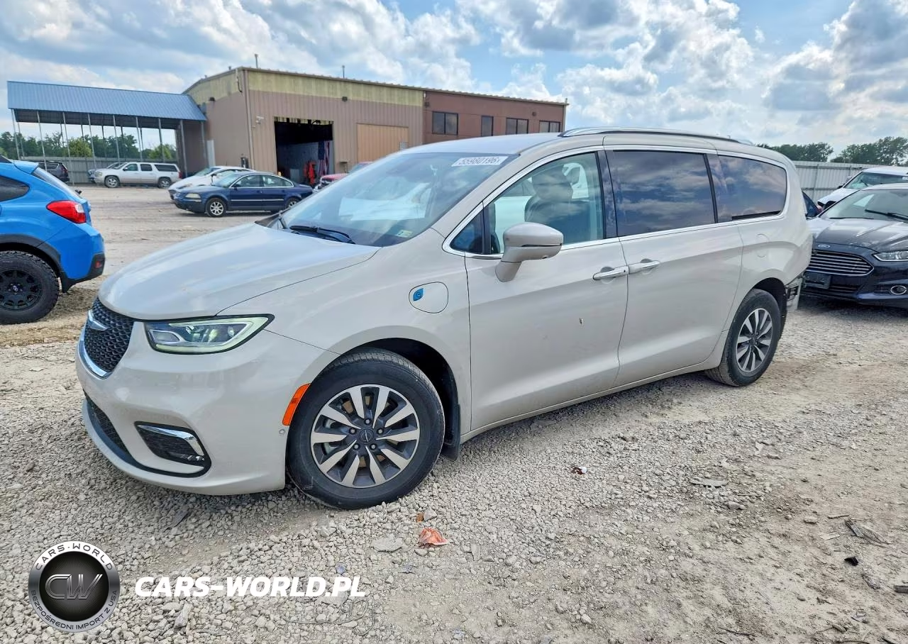 2021 Chrysler Pacifica Hybrid Touring L