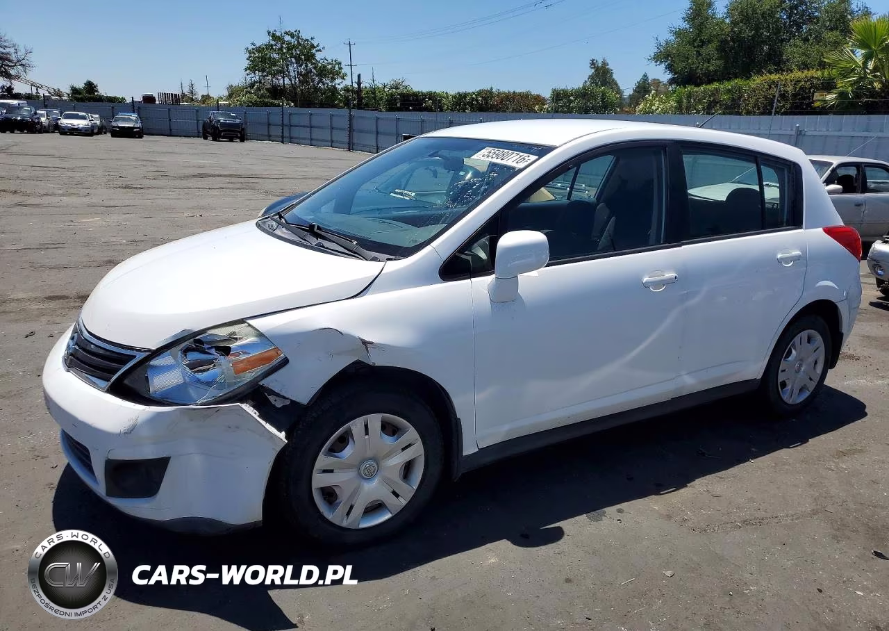 2010 Nissan Versa 1.8 S