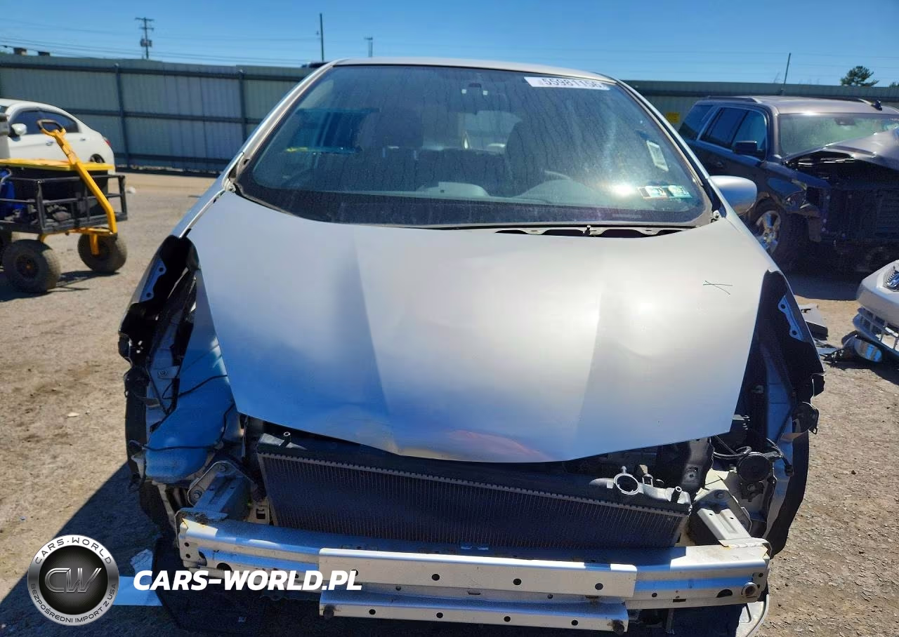 2012 Honda Fit VIN:JHMGE8H30CS004411 - 5