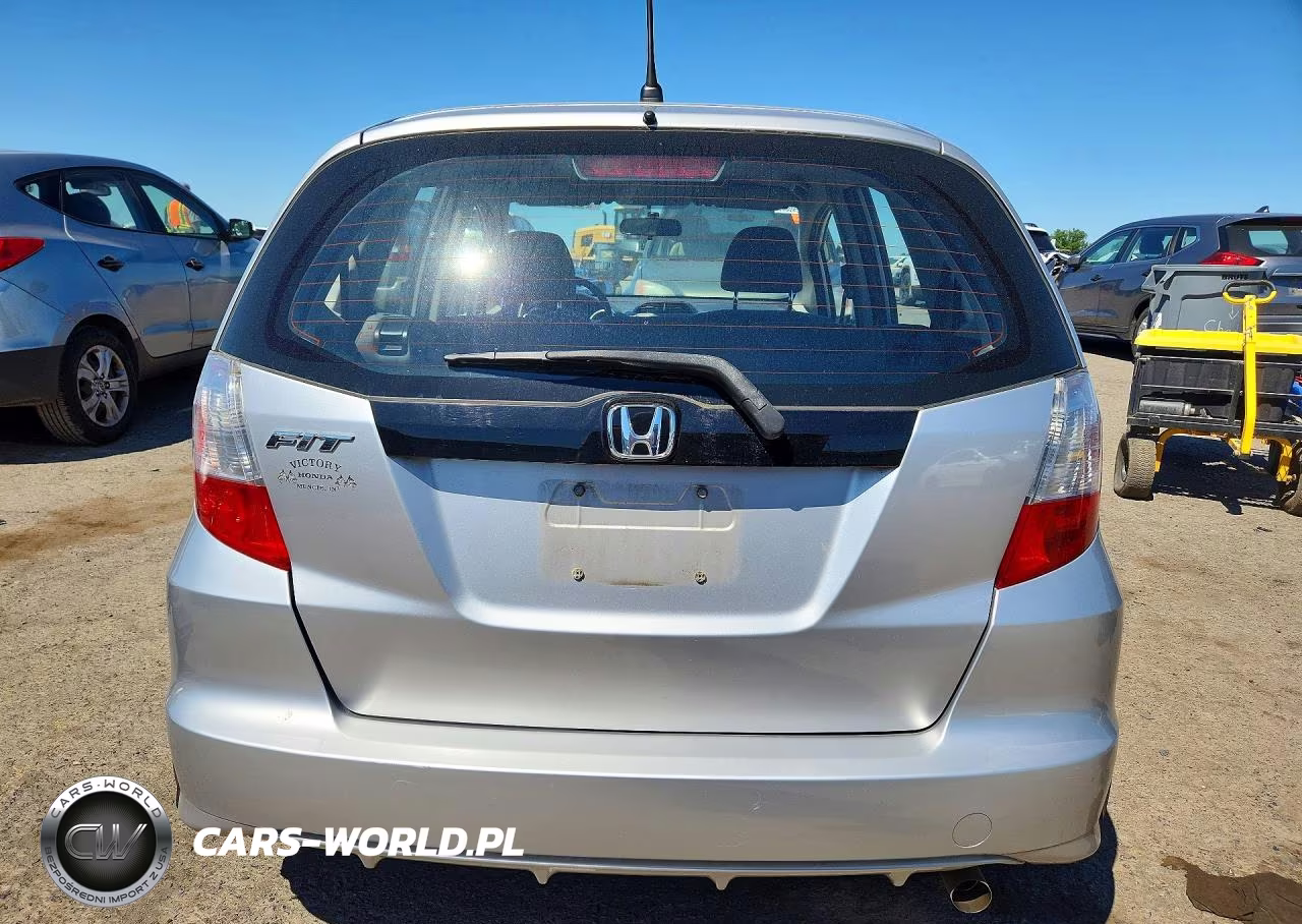2012 Honda Fit VIN:JHMGE8H30CS004411 - 6
