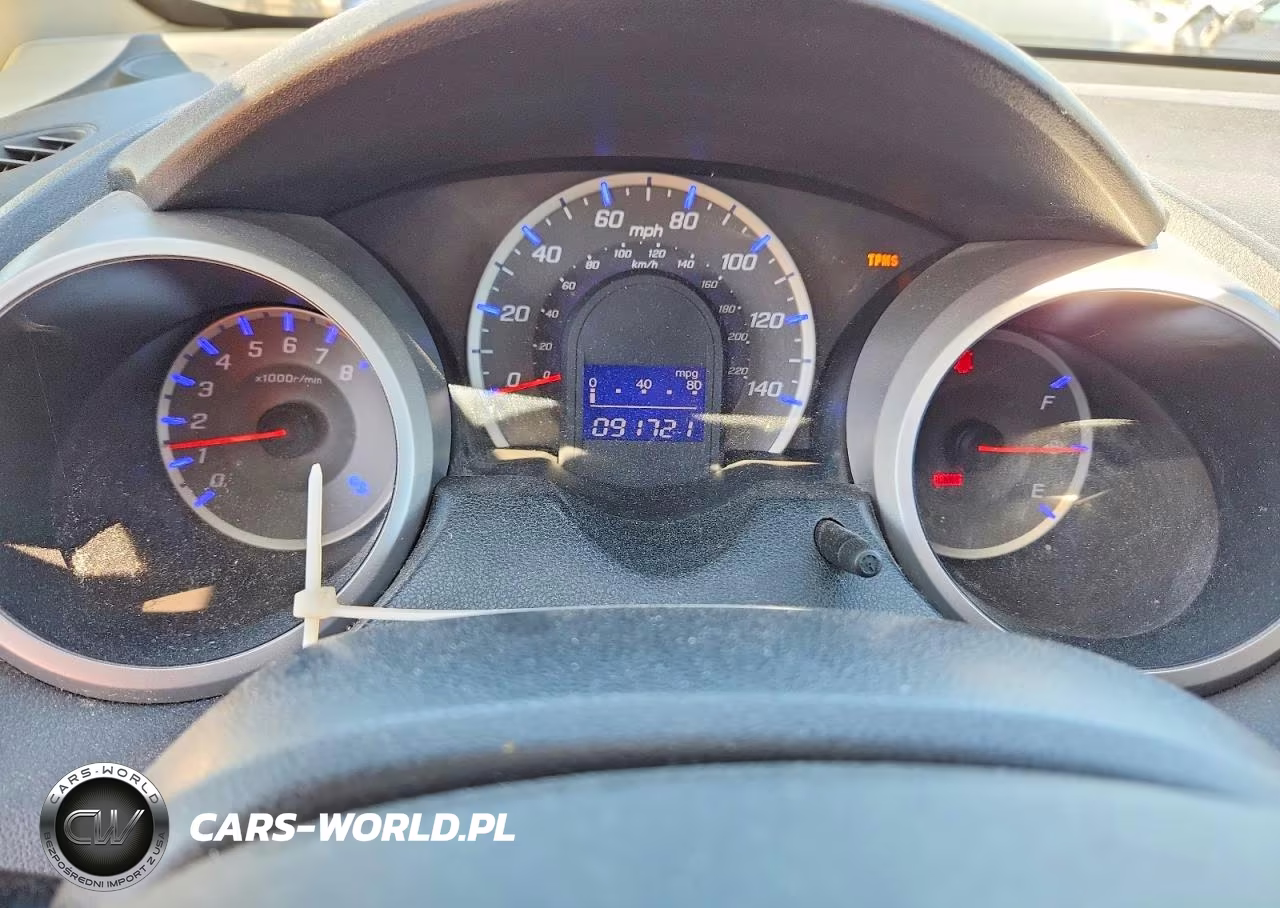 2012 Honda Fit VIN:JHMGE8H30CS004411 - 9