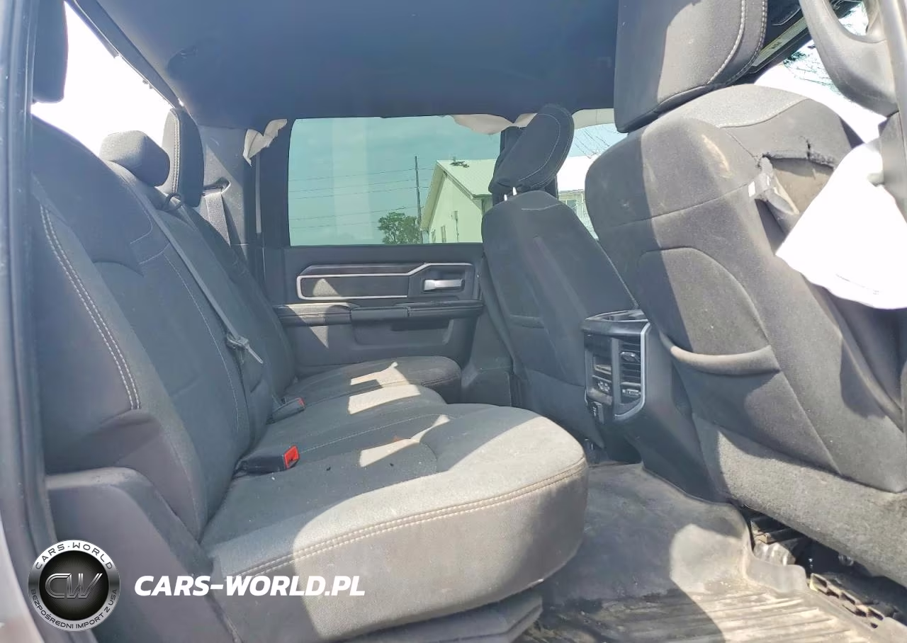 2022 Ram 2500 Big Horn VIN:3C6UR5DL0NG190336 - 10
