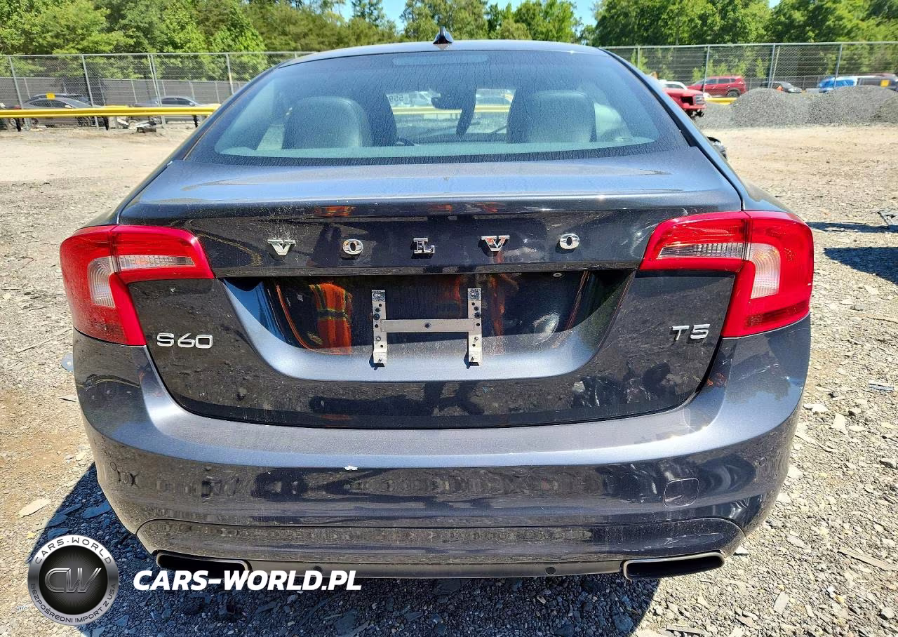 2015 Volvo S60 Premier VIN:YV126MFK8F1363683 - 6