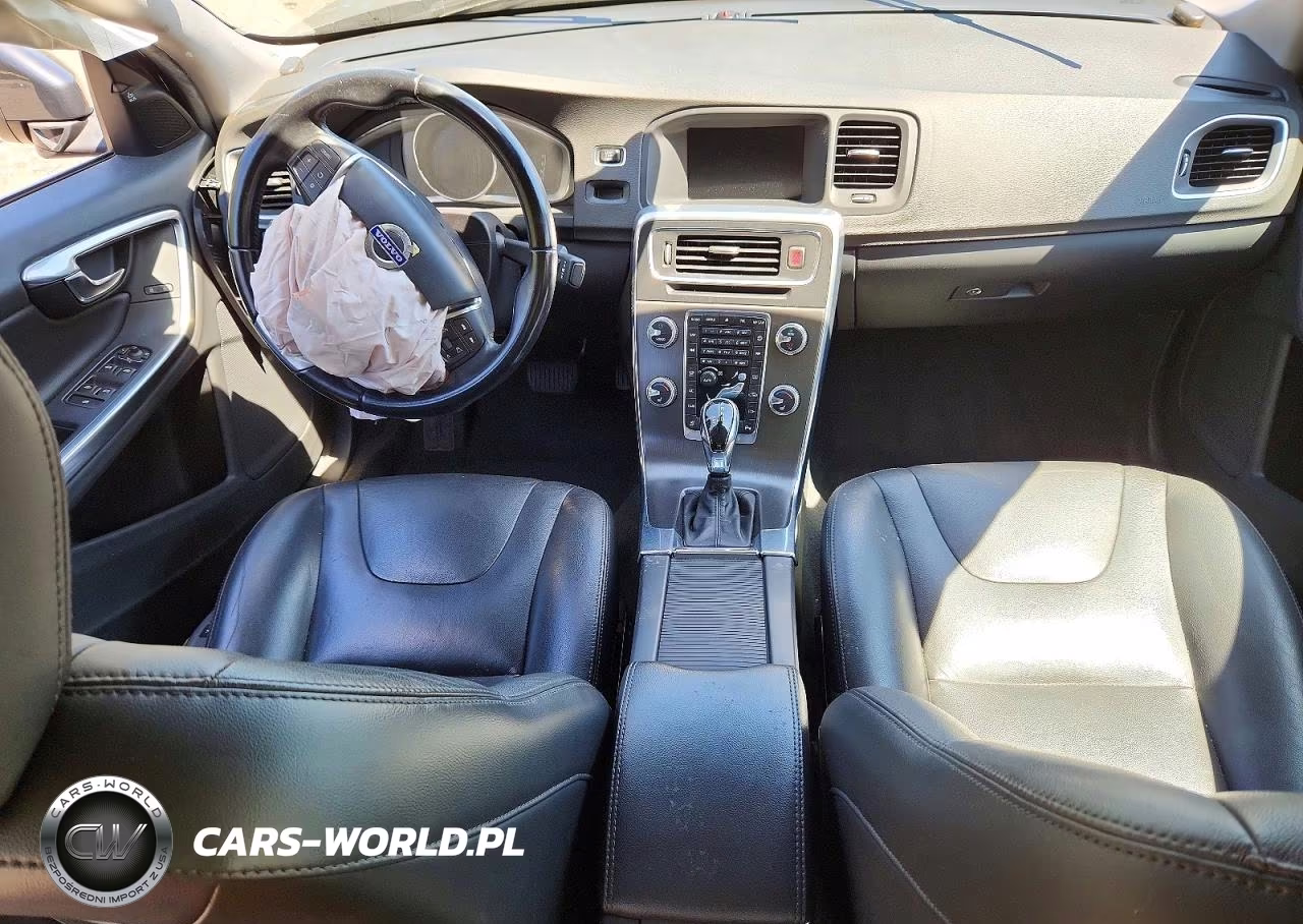 2015 Volvo S60 Premier VIN:YV126MFK8F1363683 - 8