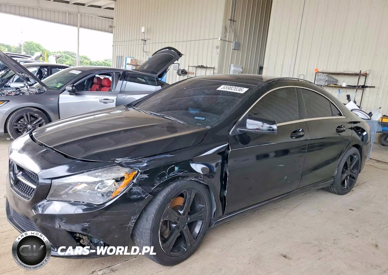 2014 Mercedes-Benz Cla 250 4Matic – zdjęcie 1 z 12