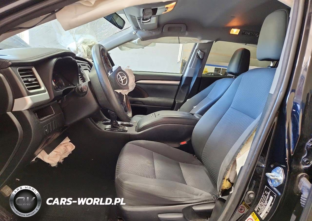 2015 Toyota Highlander Le VIN:5TDBKRFH5FS214735 - 7