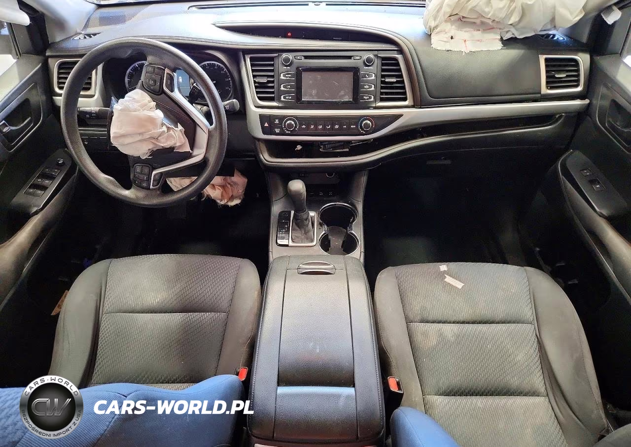 2015 Toyota Highlander Le VIN:5TDBKRFH5FS214735 - 8