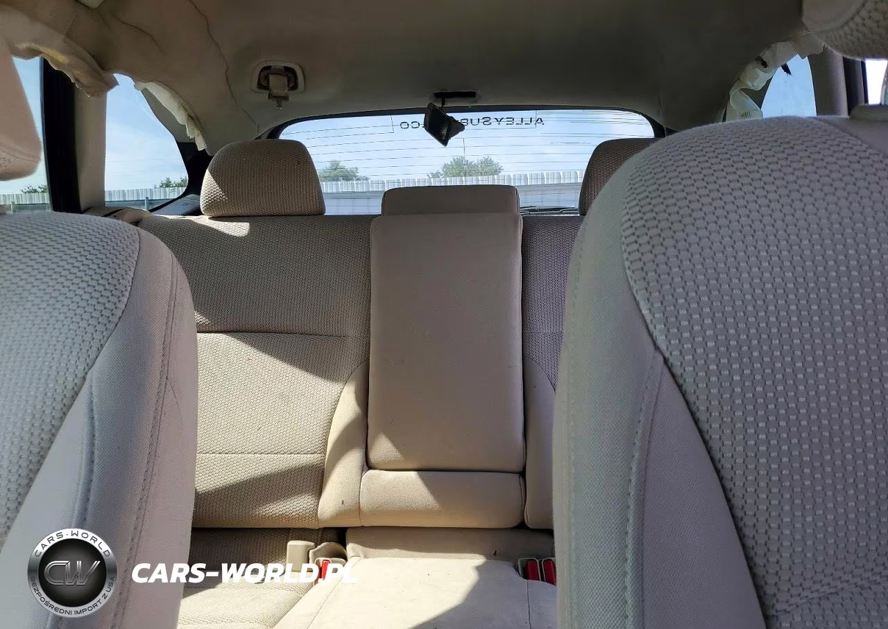 2015 Subaru Outback 2.5I Premium VIN:4S4BSBCC3F3209823 - 10