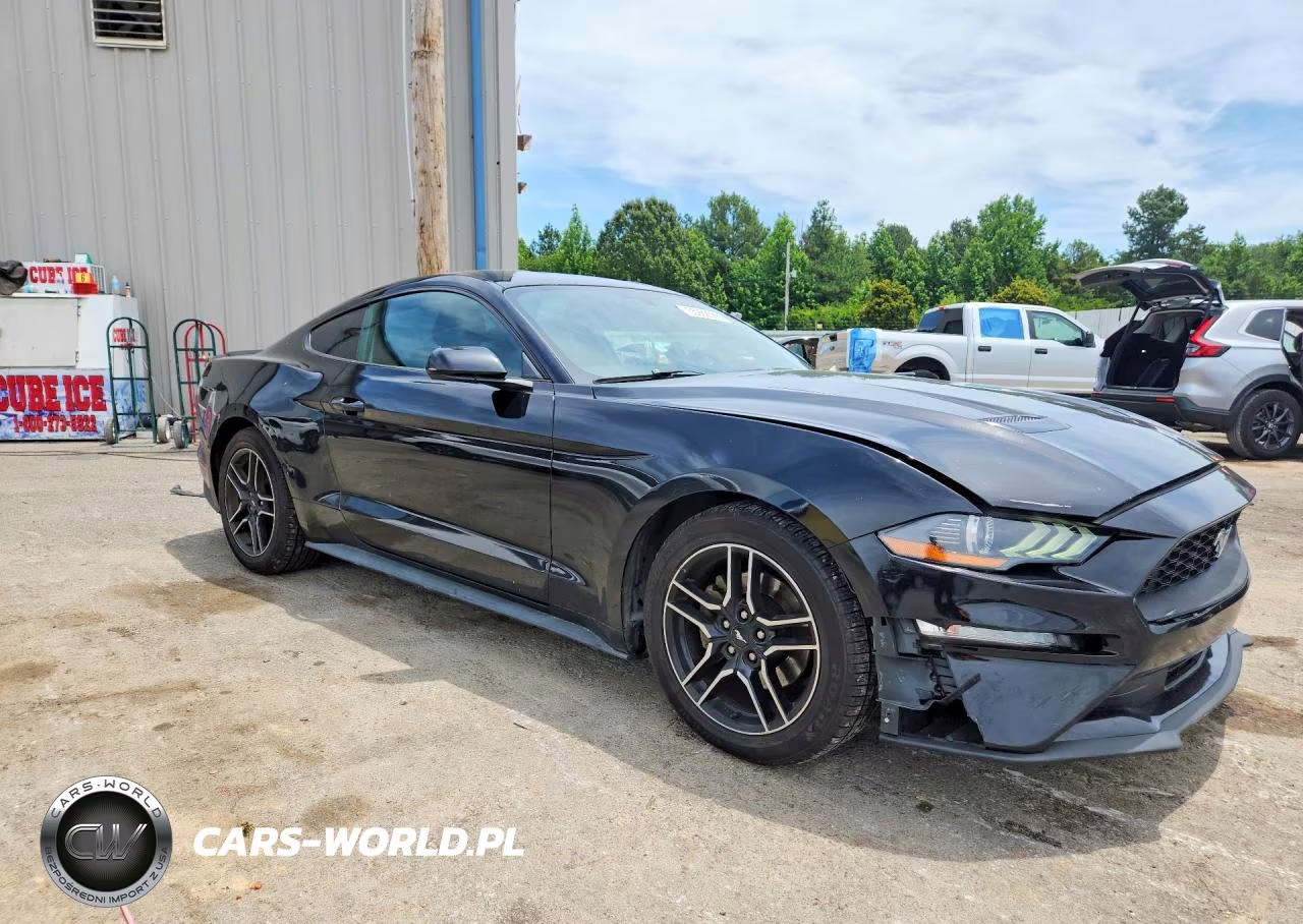 2018 Ford Mustang VIN:1FA6P8TH0J5165238 - 4