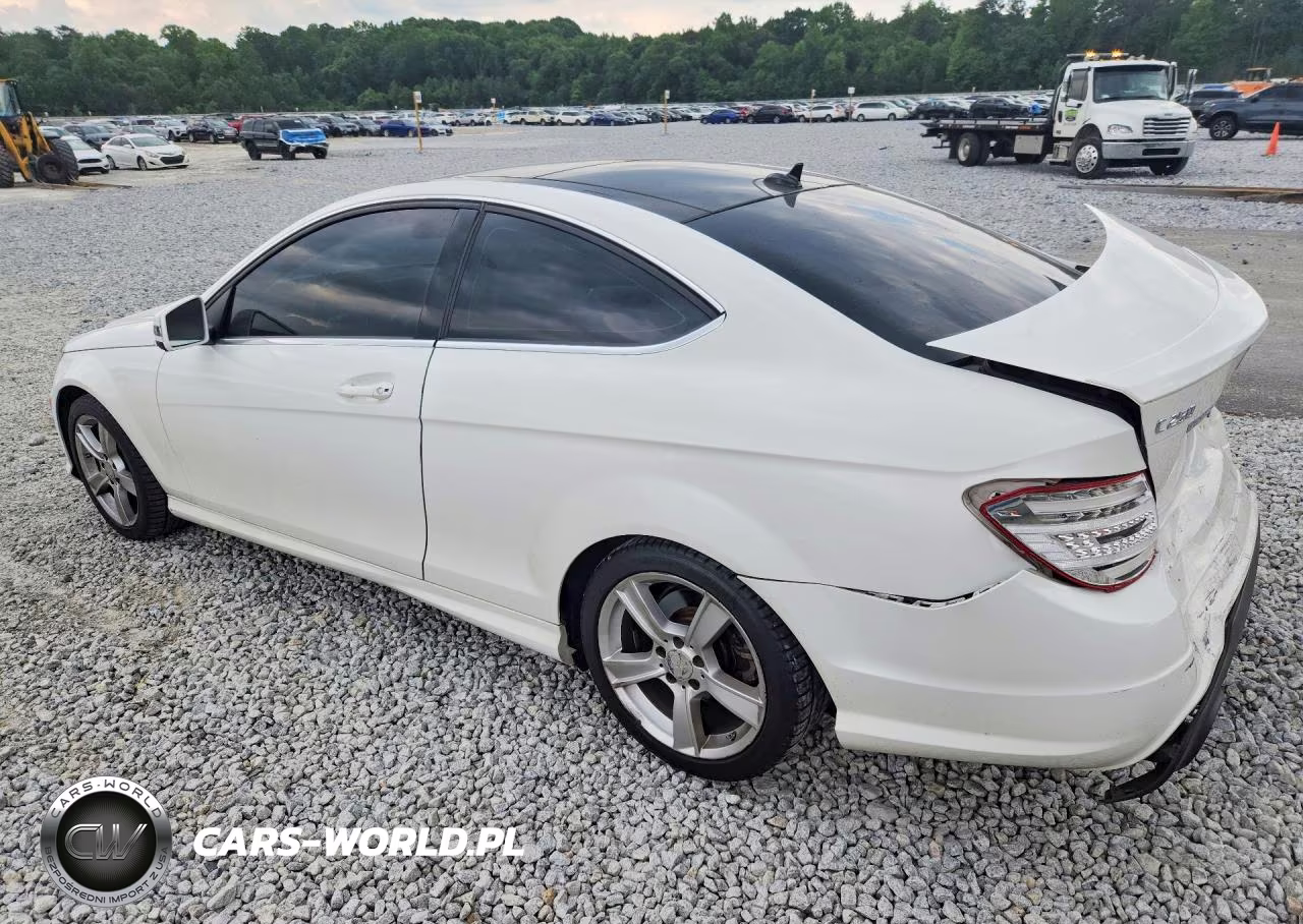 2013 Mercedes-Benz C 250 VIN:WDDGJ4HB2DG005387 - 2