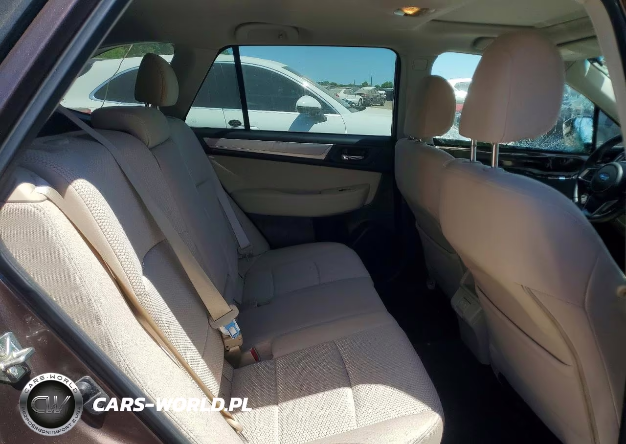 2019 Subaru Outback 2.5I Premium VIN:4S4BSAHC8K3270582 - 11