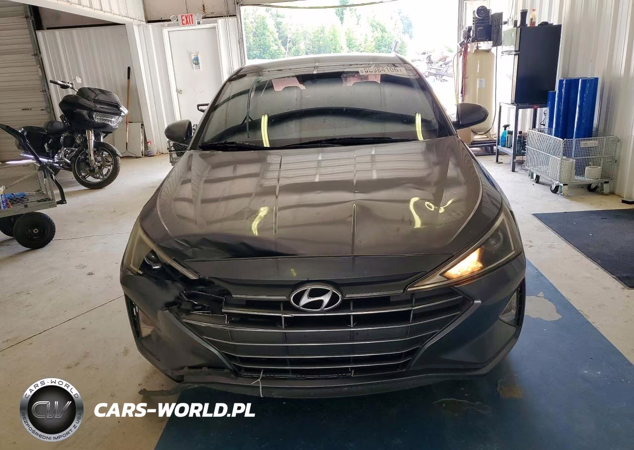 2019 Hyundai Elantra Sel VIN:5NPD84LF3KH457344 - 5