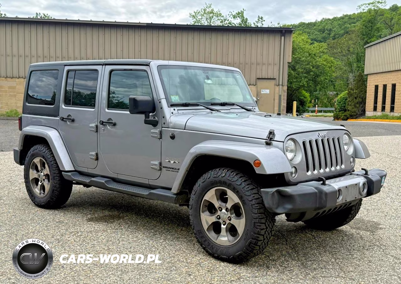 2016 Jeep Wrangler Unlimited Sahara – zdjęcie 1 z 10