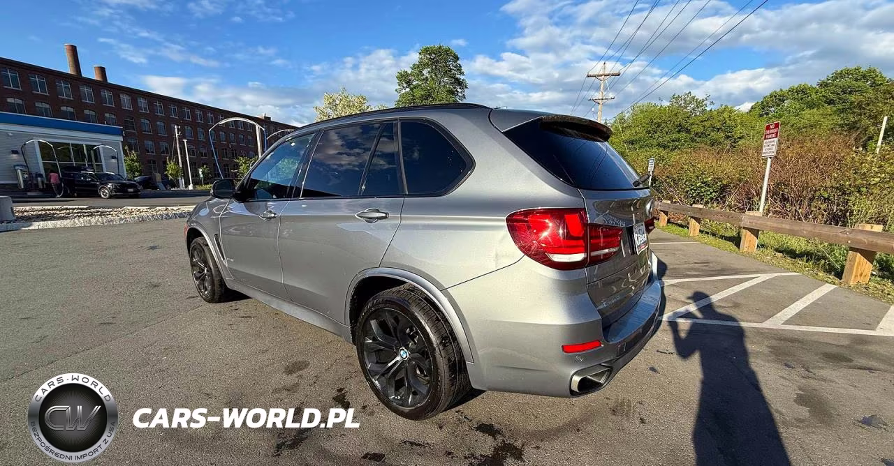 2017 BMW X5 xDrive35I VIN:5UXKR0C36H0V71913 - 3