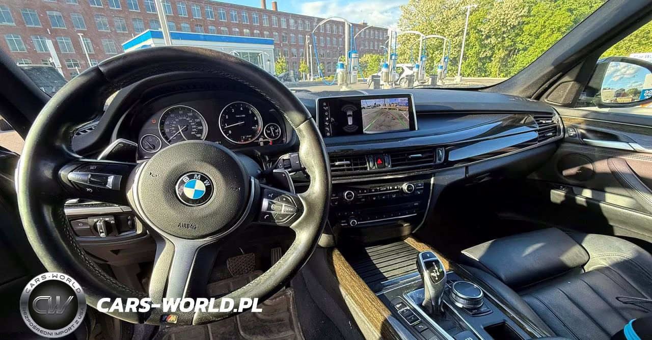 2017 BMW X5 xDrive35I VIN:5UXKR0C36H0V71913 - 9