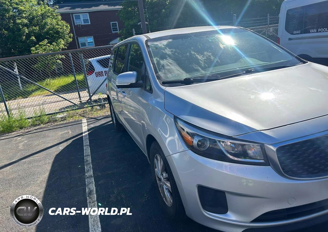 2018 Kia Sedona Lx