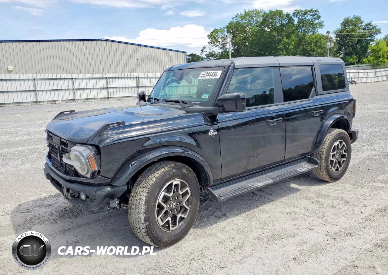 2025 Ford Bronco Outer Banks – zdjęcie 1 z 13