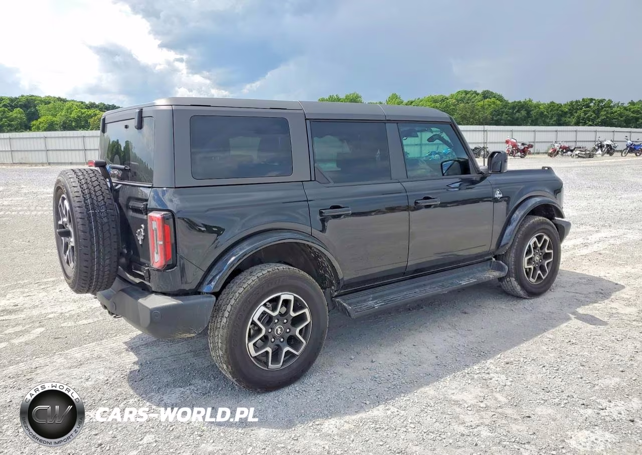 2025 Ford Bronco Outer Banks VIN:1FMDE8BH5SLB67634 - 3