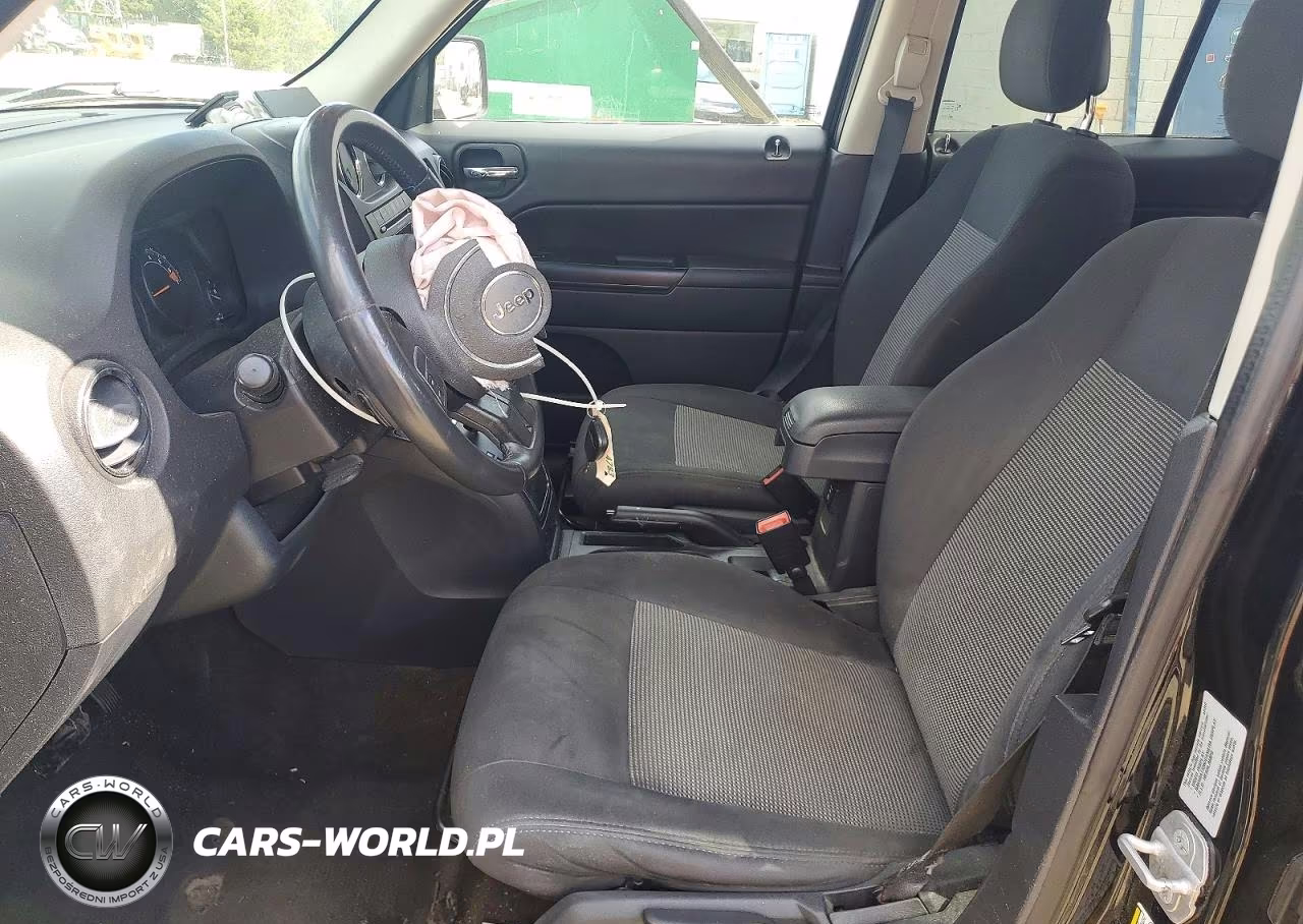 2015 Jeep Patriot Latitude VIN:1C4NJRFB8FD280350 - 7