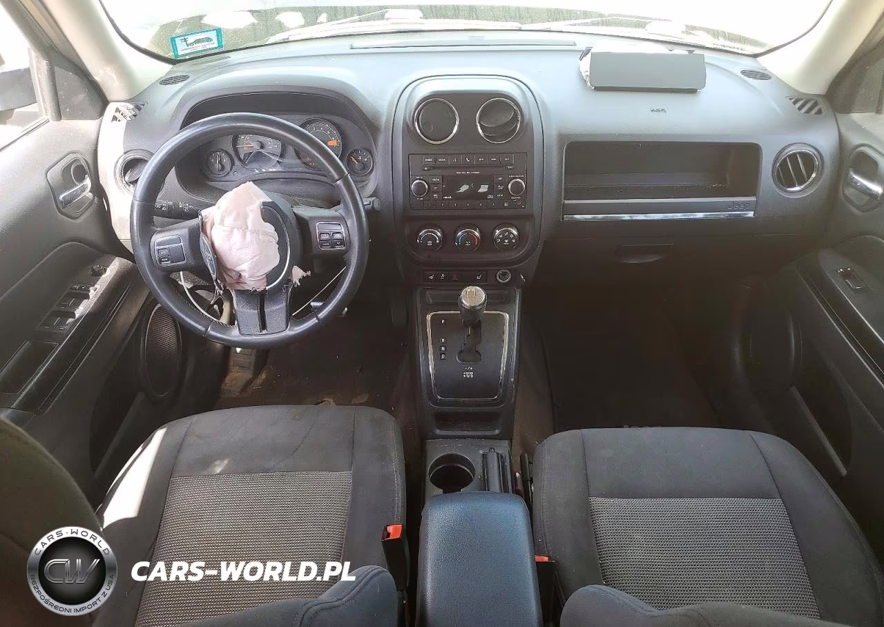 2015 Jeep Patriot Latitude VIN:1C4NJRFB8FD280350 - 8