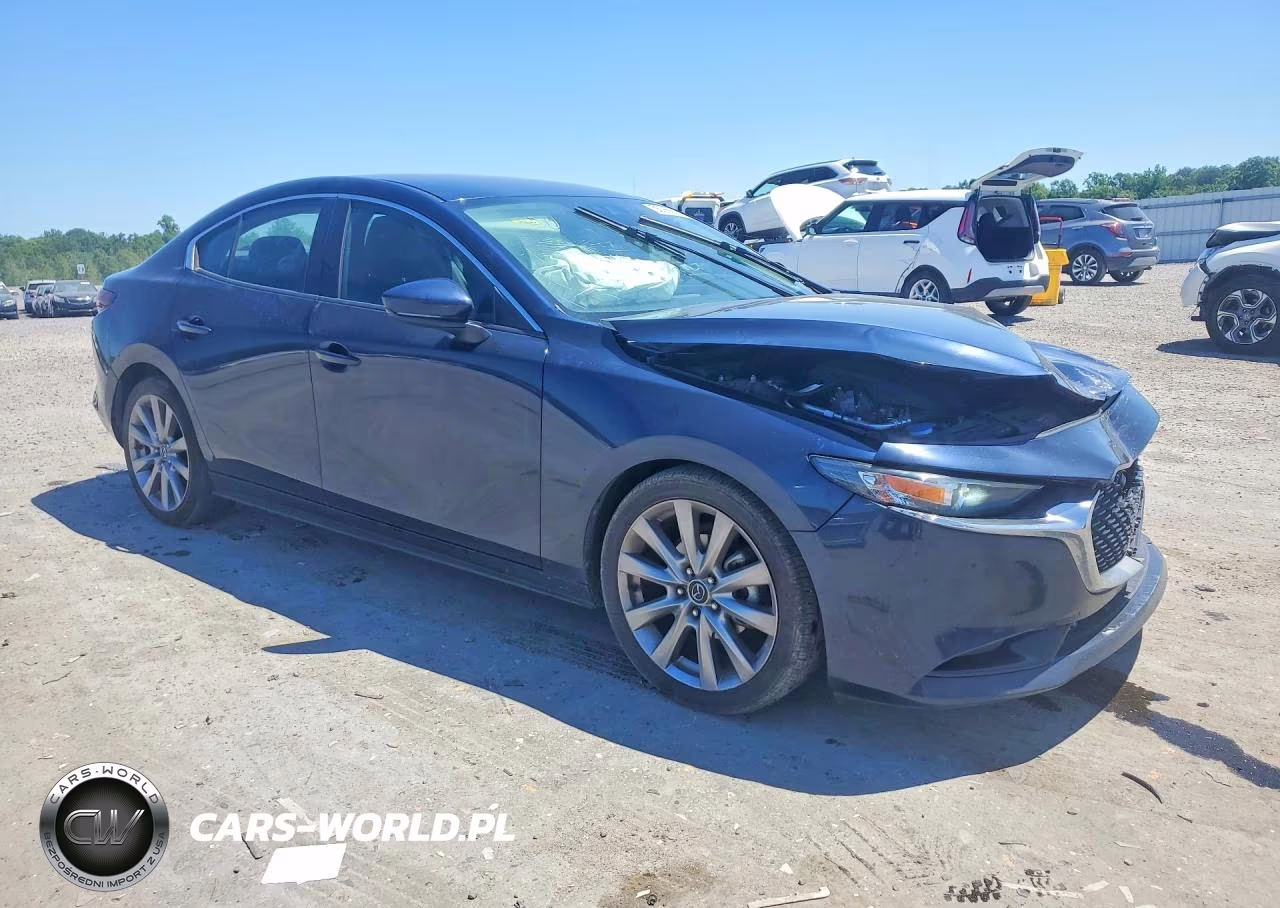 2019 Mazda 3 Preferred VIN:JM1BPADL5K1115835 - 4