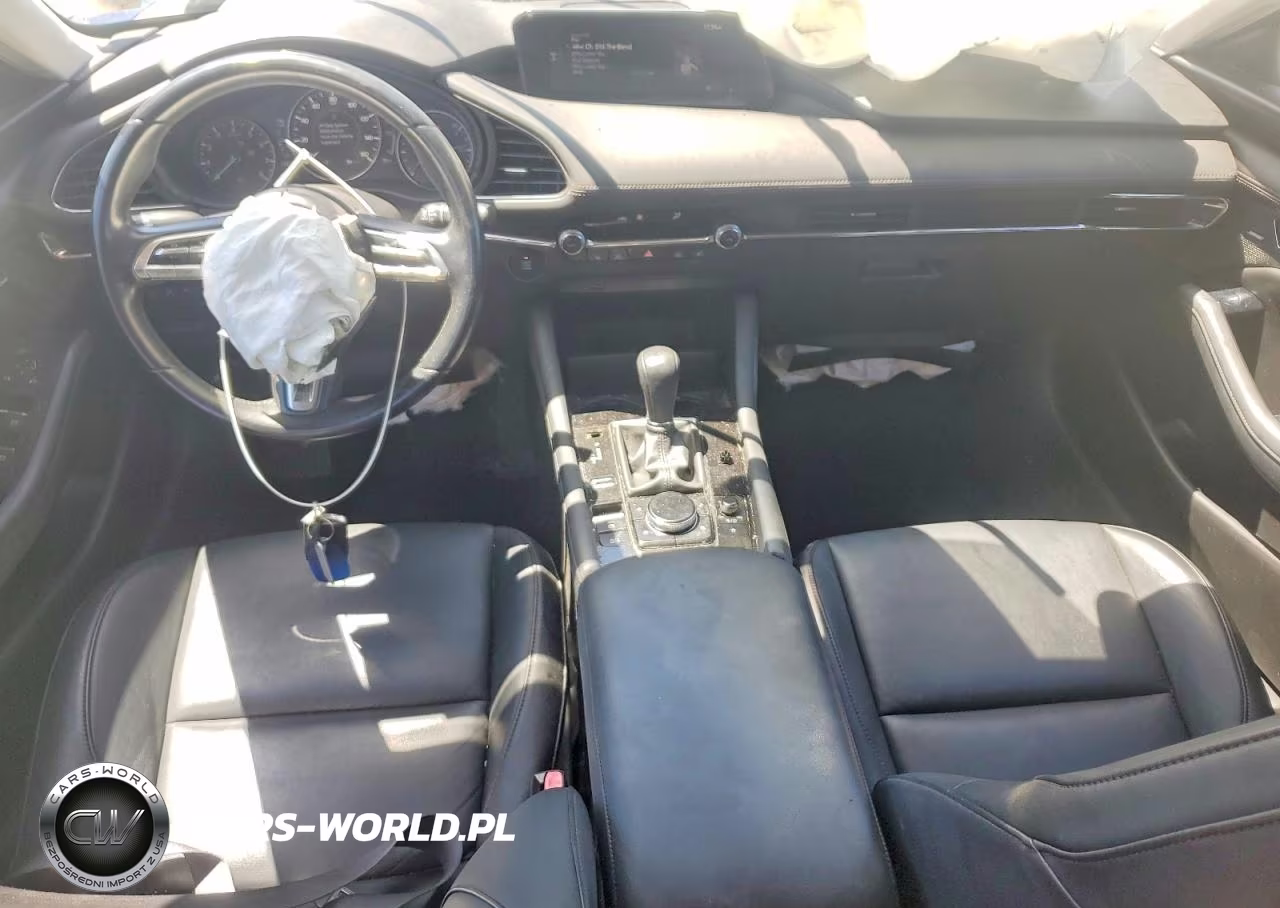 2019 Mazda 3 Preferred VIN:JM1BPADL5K1115835 - 8