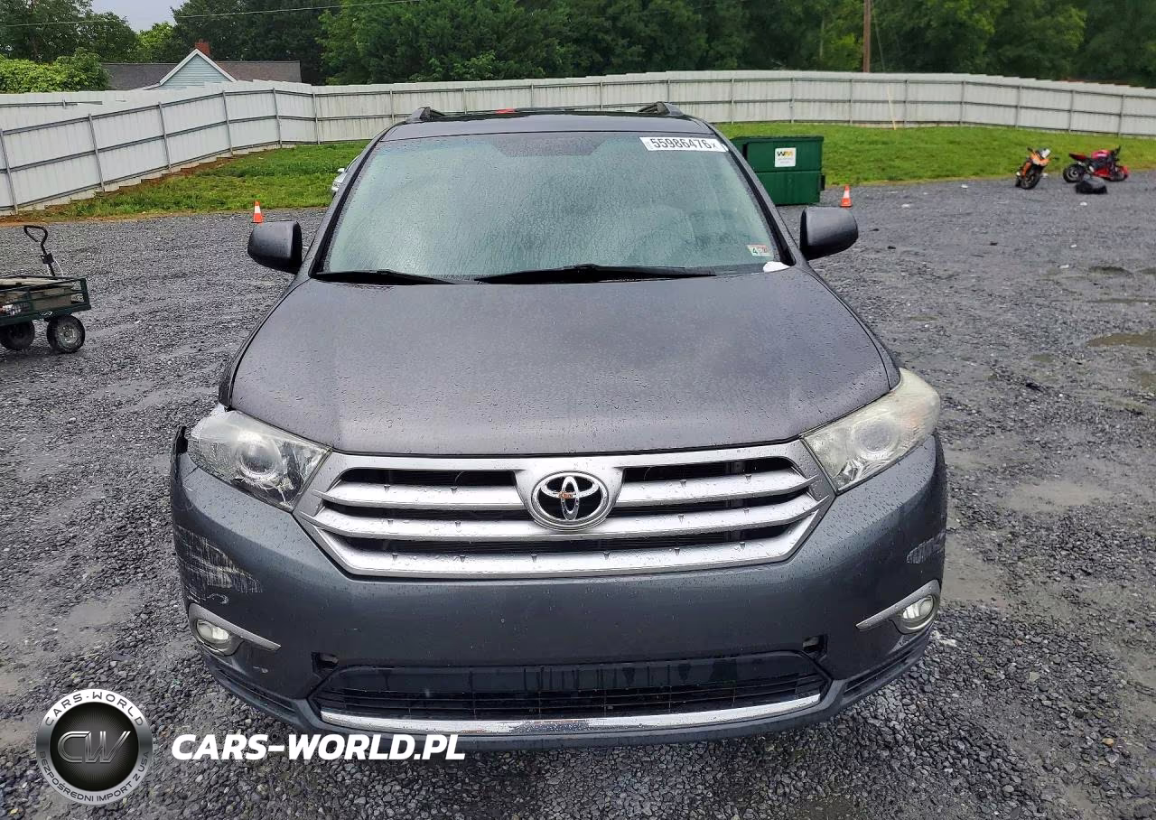 2011 Toyota Highlander Base VIN:5TDZA3EHXBS010846 - 5