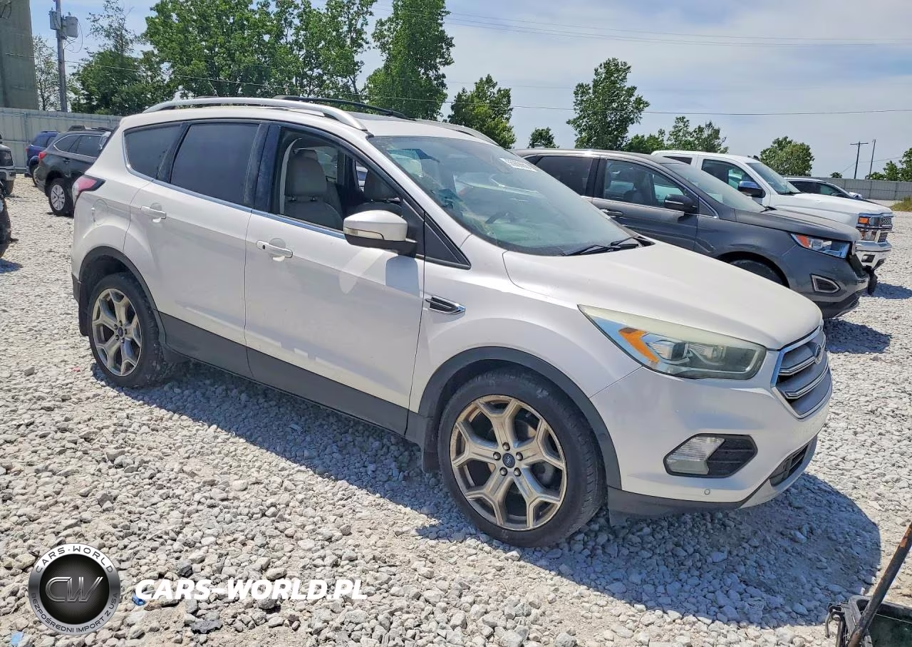 2017 Ford Escape Titanium VIN:1FMCU0JD4HUD24328 - 4