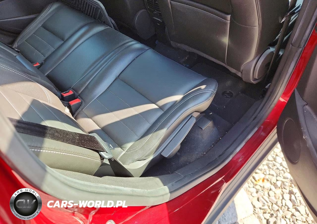 2015 Ford C-Max Premium Sel VIN:1FADP5CU9FL101995 - 11