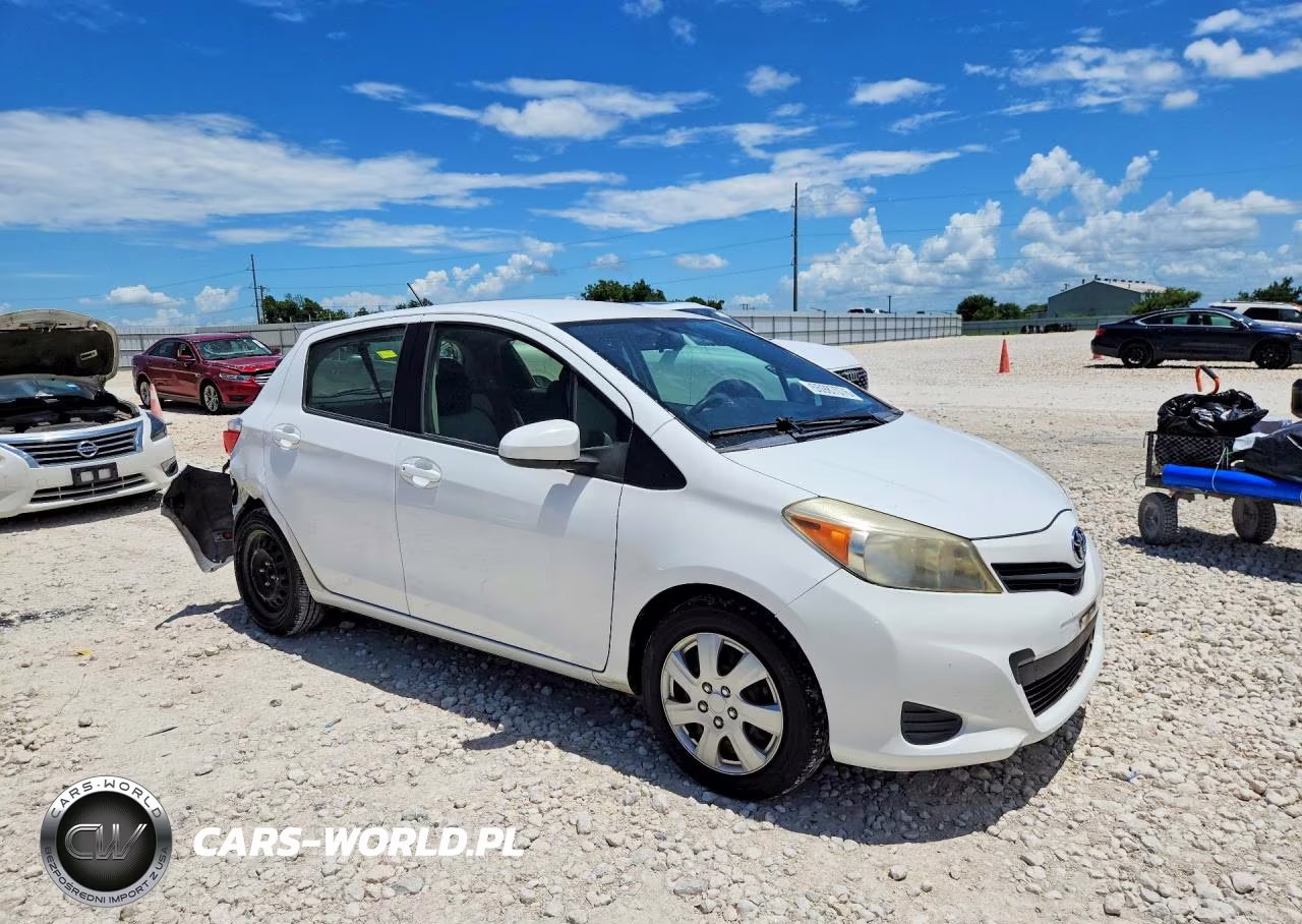 2012 Toyota Yaris 5-Door Le VIN:JTDKTUD39CD519329 - 4