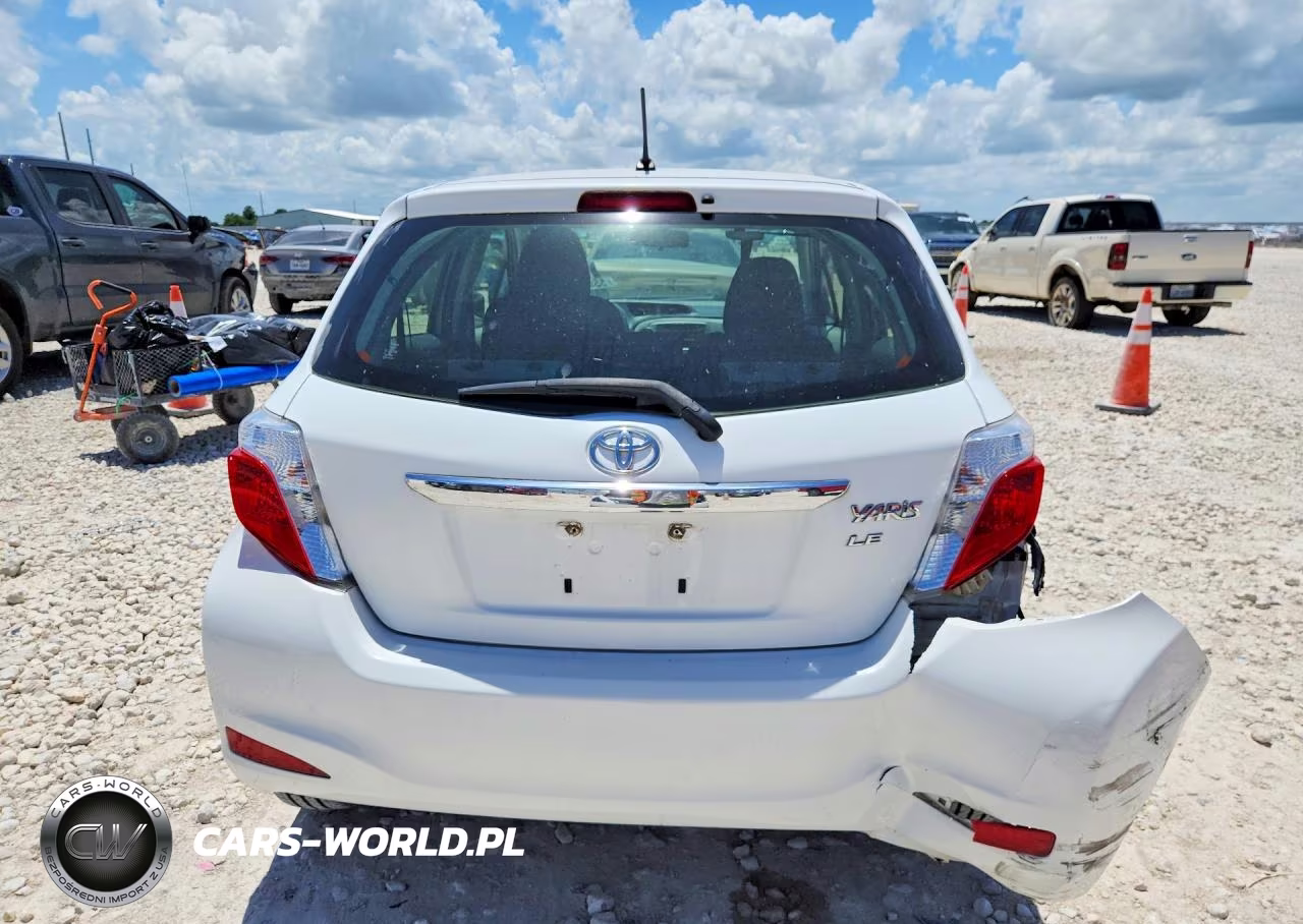 2012 Toyota Yaris 5-Door Le VIN:JTDKTUD39CD519329 - 6