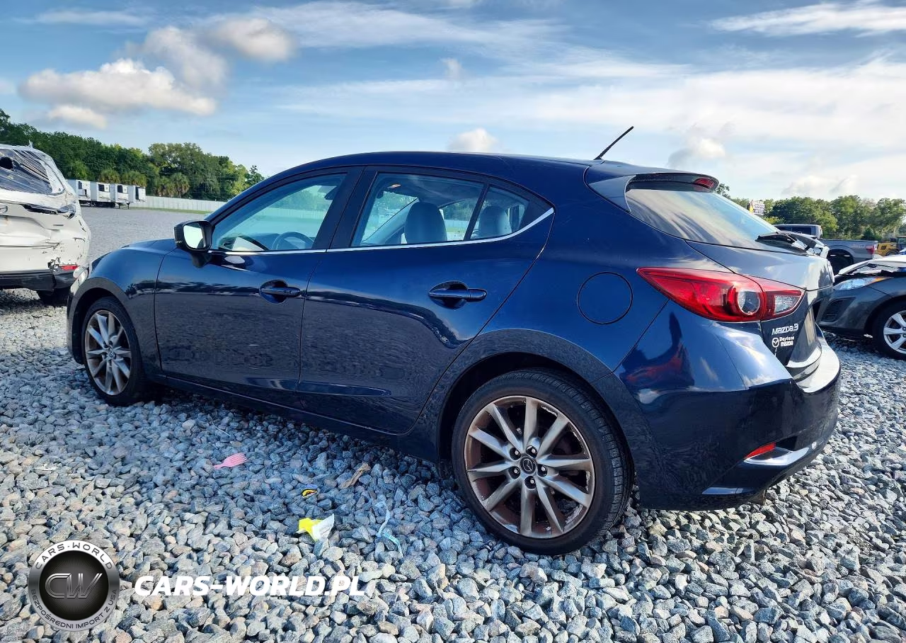 2018 Mazda 3 Touring VIN:3MZBN1L31JM227151 - 2