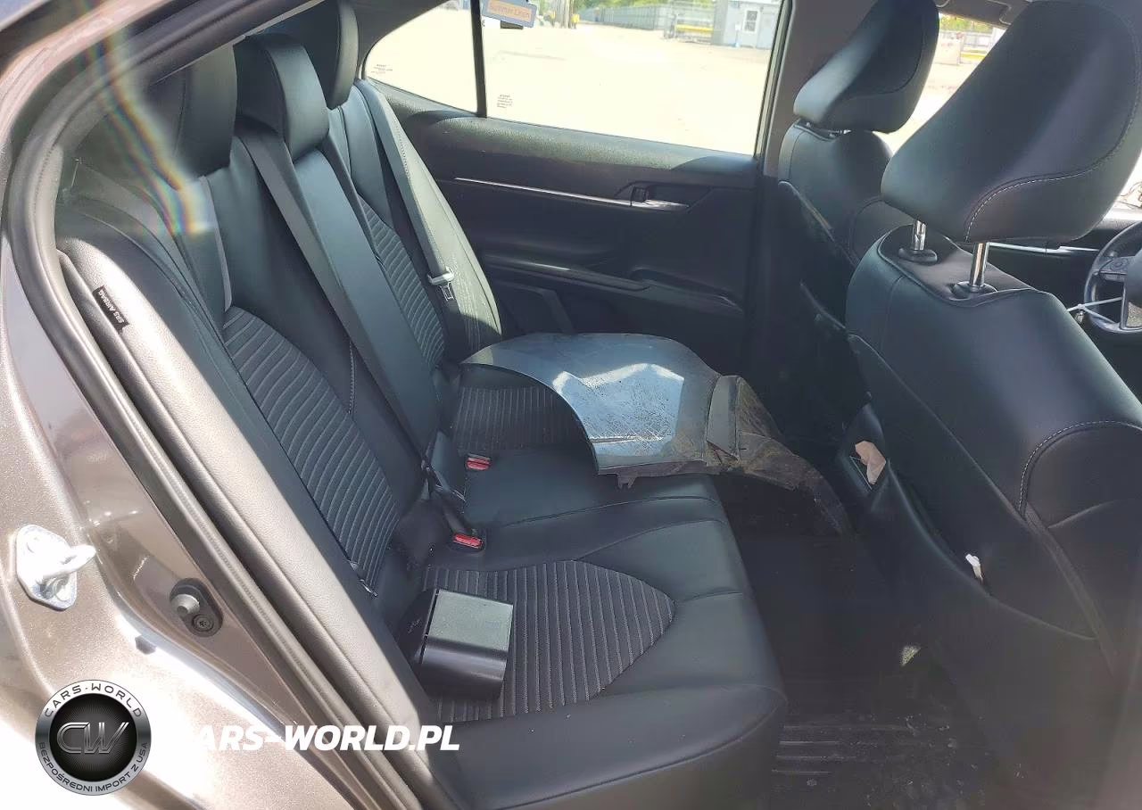 2021 Toyota Camry Se VIN:4T1G11BK5MU028824 - 10