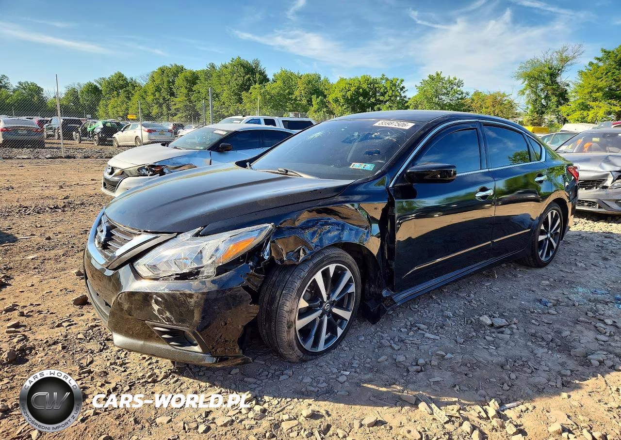 2016 Nissan Altima 2.5 Sr – zdjęcie 1 z 12