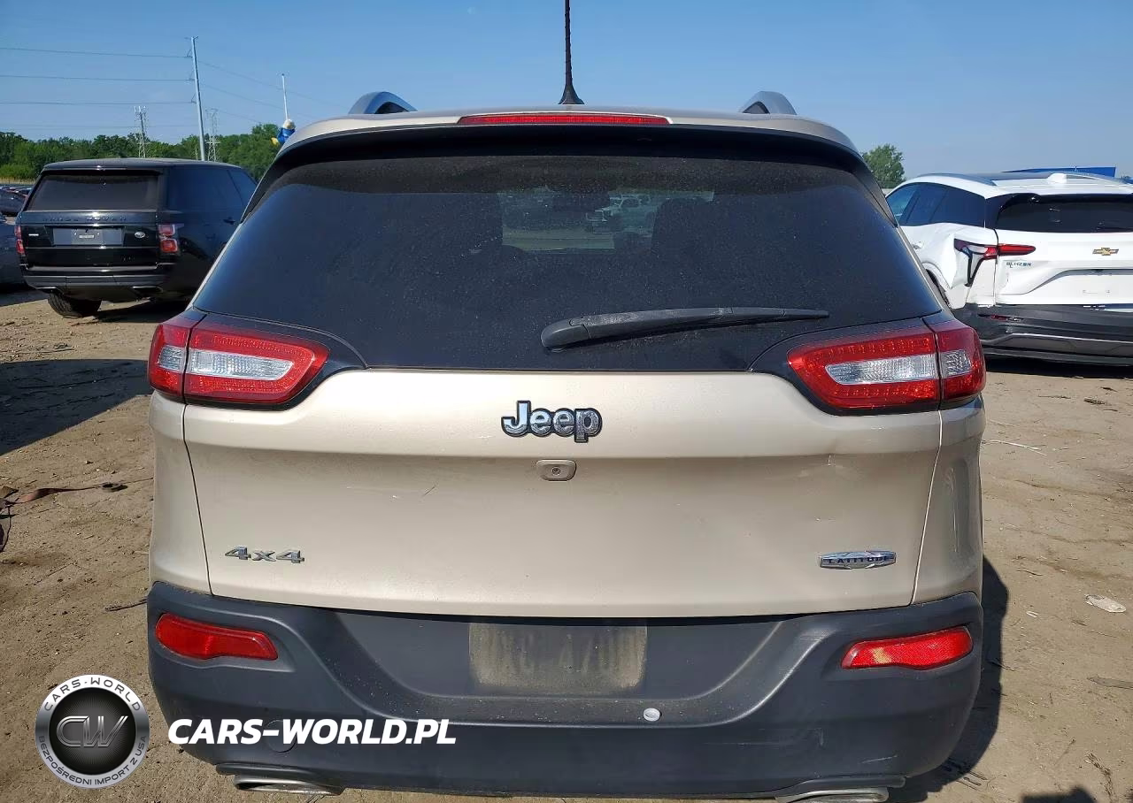 2015 Jeep Cherokee Latitude VIN:1C4PJMCS5FW501245 - 6