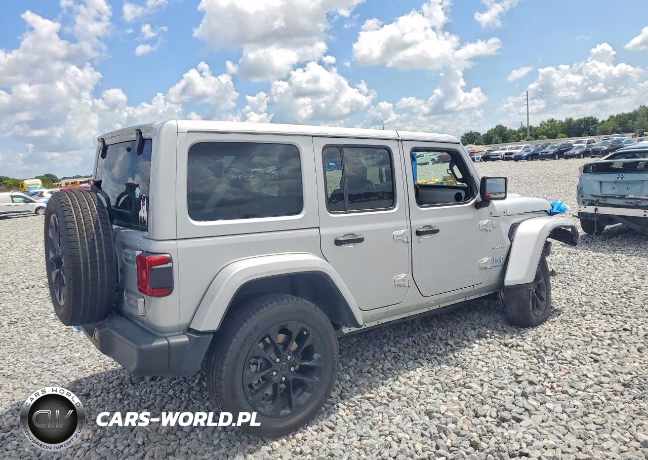 2024 Jeep Wrangler Sahara 4Xe VIN:1C4RJXP63RW225871 - 3
