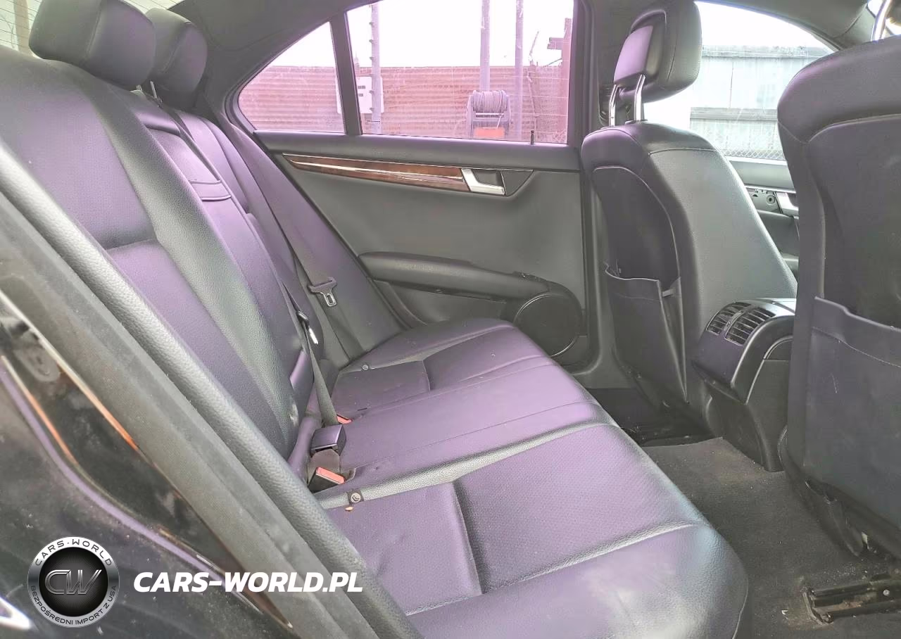2013 Mercedes-Benz C 300 4Matic VIN:WDDGF8AB1DR251774 - 10