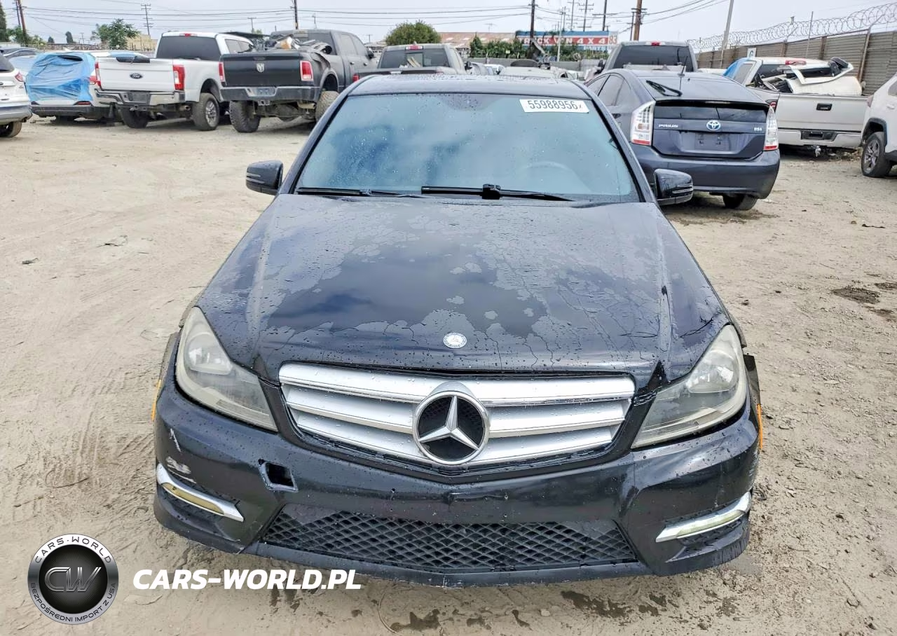 2013 Mercedes-Benz C 300 4Matic VIN:WDDGF8AB1DR251774 - 5