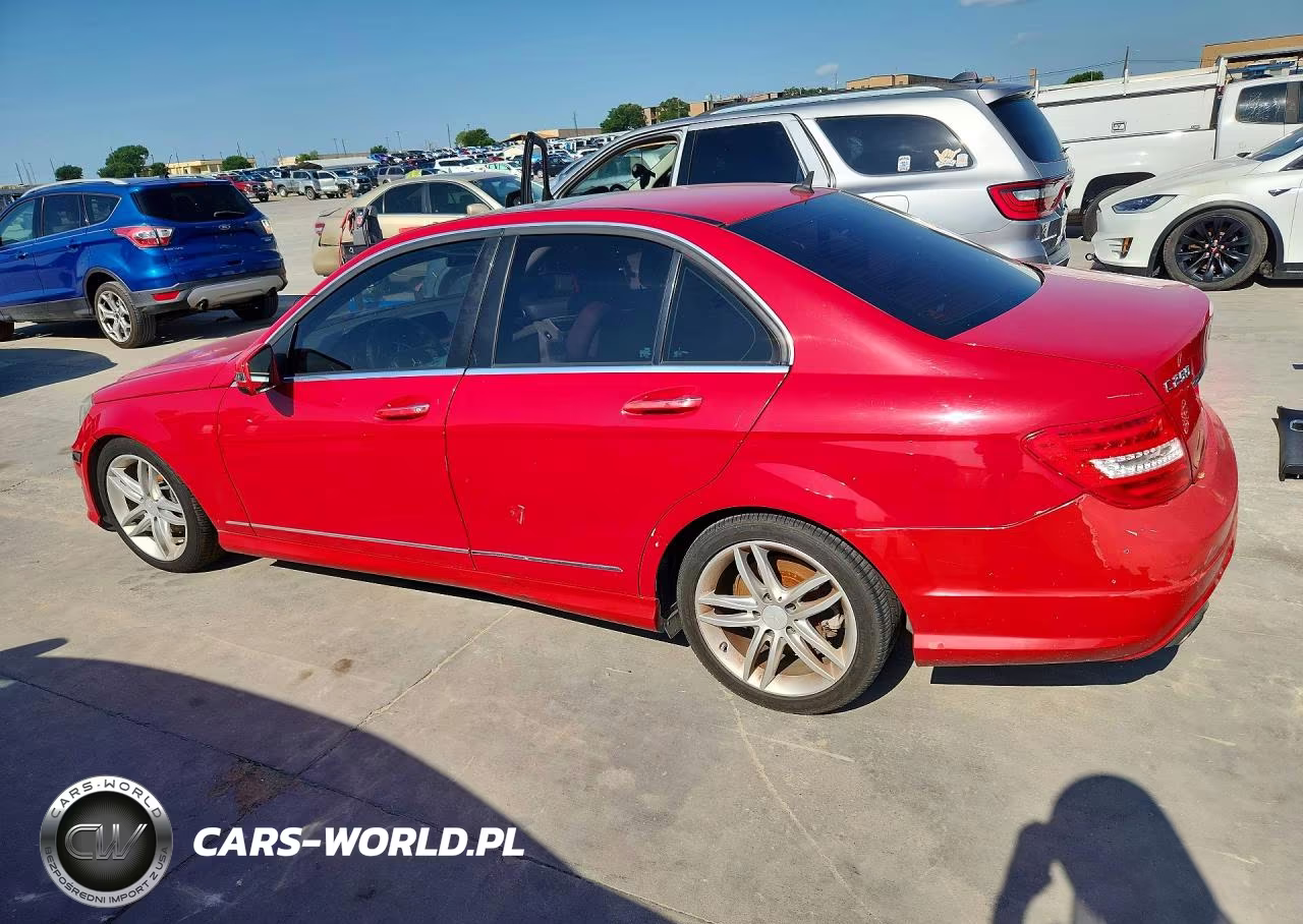 2014 Mercedes-Benz C 250 VIN:WDDGF4HBXER311387 - 2