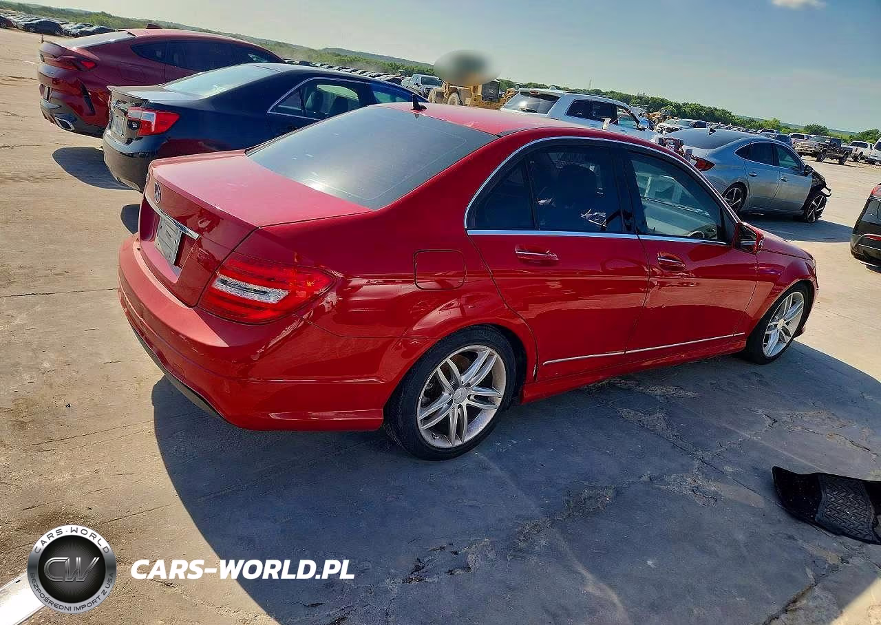 2014 Mercedes-Benz C 250 VIN:WDDGF4HBXER311387 - 3